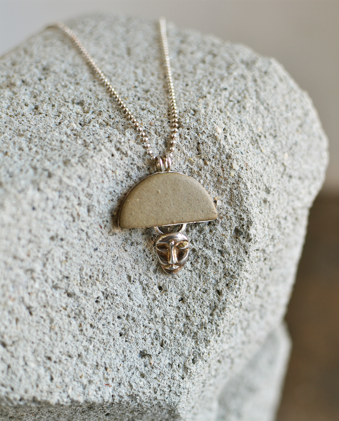 Mino Mino Collar Nocturna