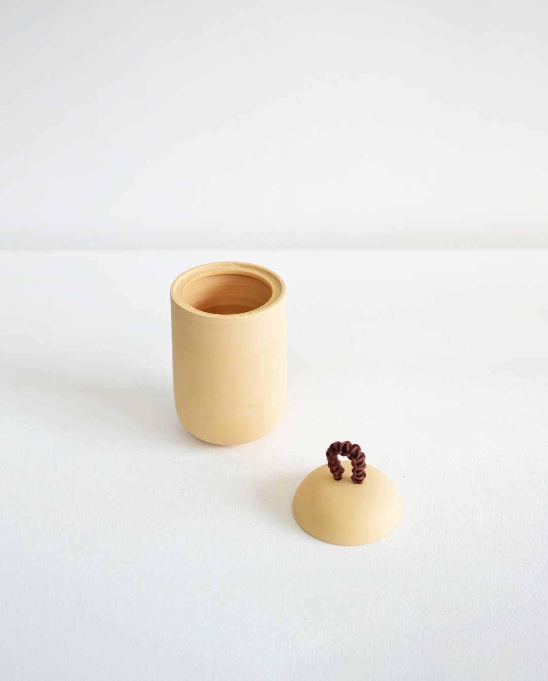 Giselle Riestra Porcelana Grande