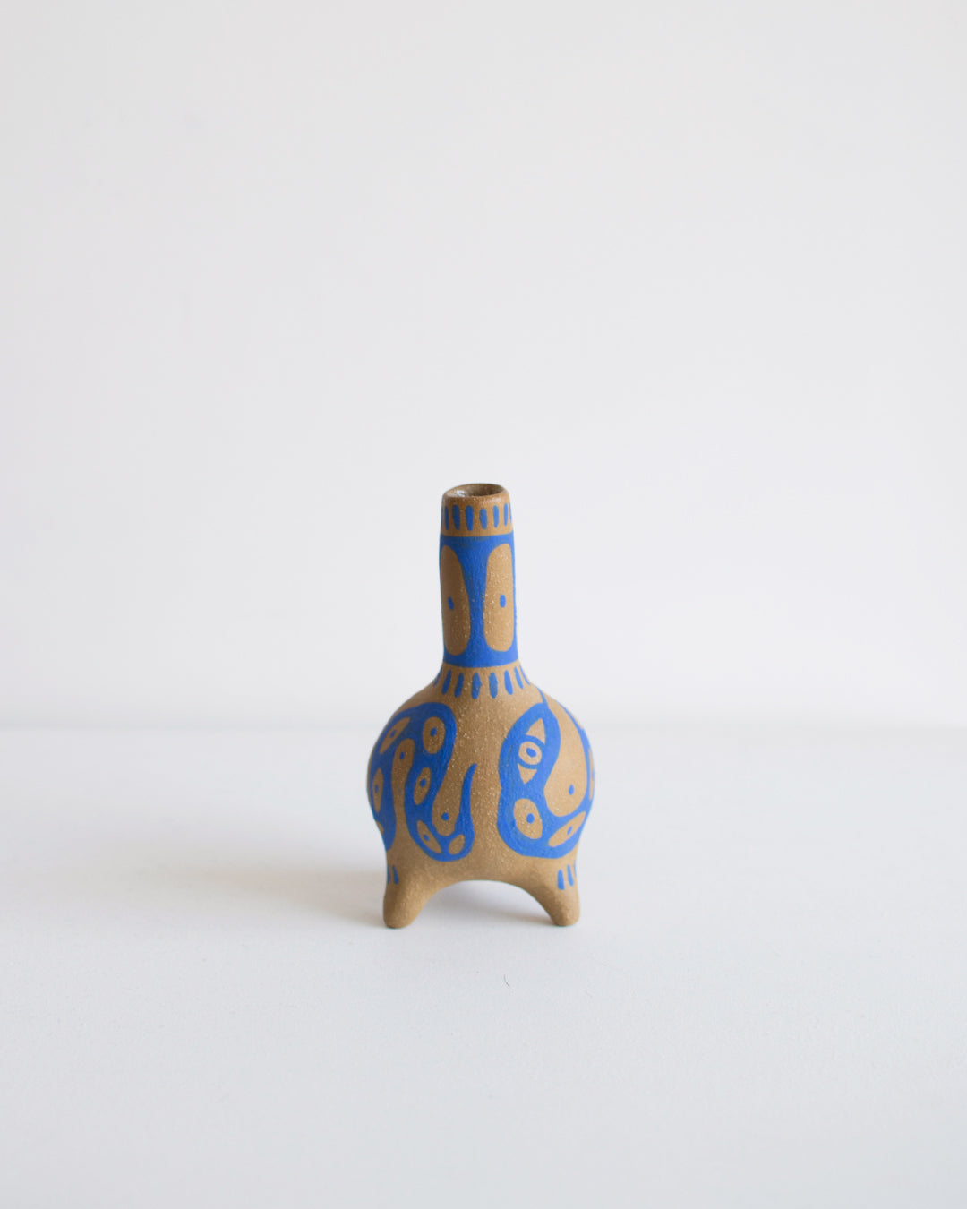 Perro y Arena - Chimenea Azul