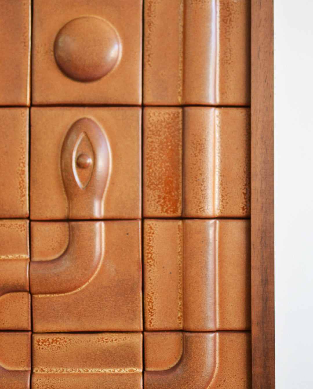 Perro y Arena collaboration LOFA - La serpiente y el sol