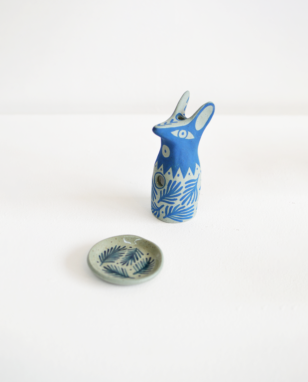 Perro y Arena Incensario - Fauna Mediano Coyote