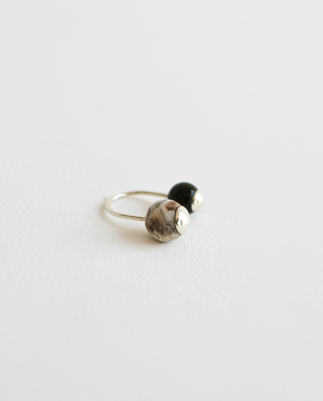 Spica Anillo Jaspe y Ónix Abierto