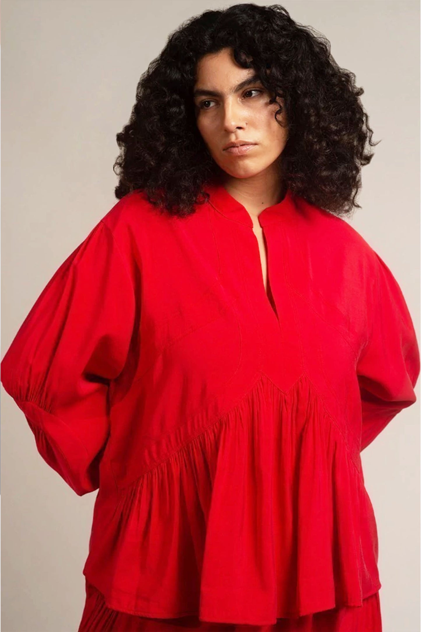 YAKAMPOT BLUSA MONTERIA ROJA