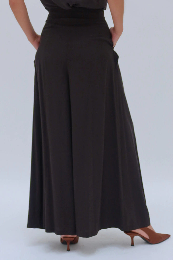 YAKAMPOT PANTALÓN INCIENSO NEGRO MATE II