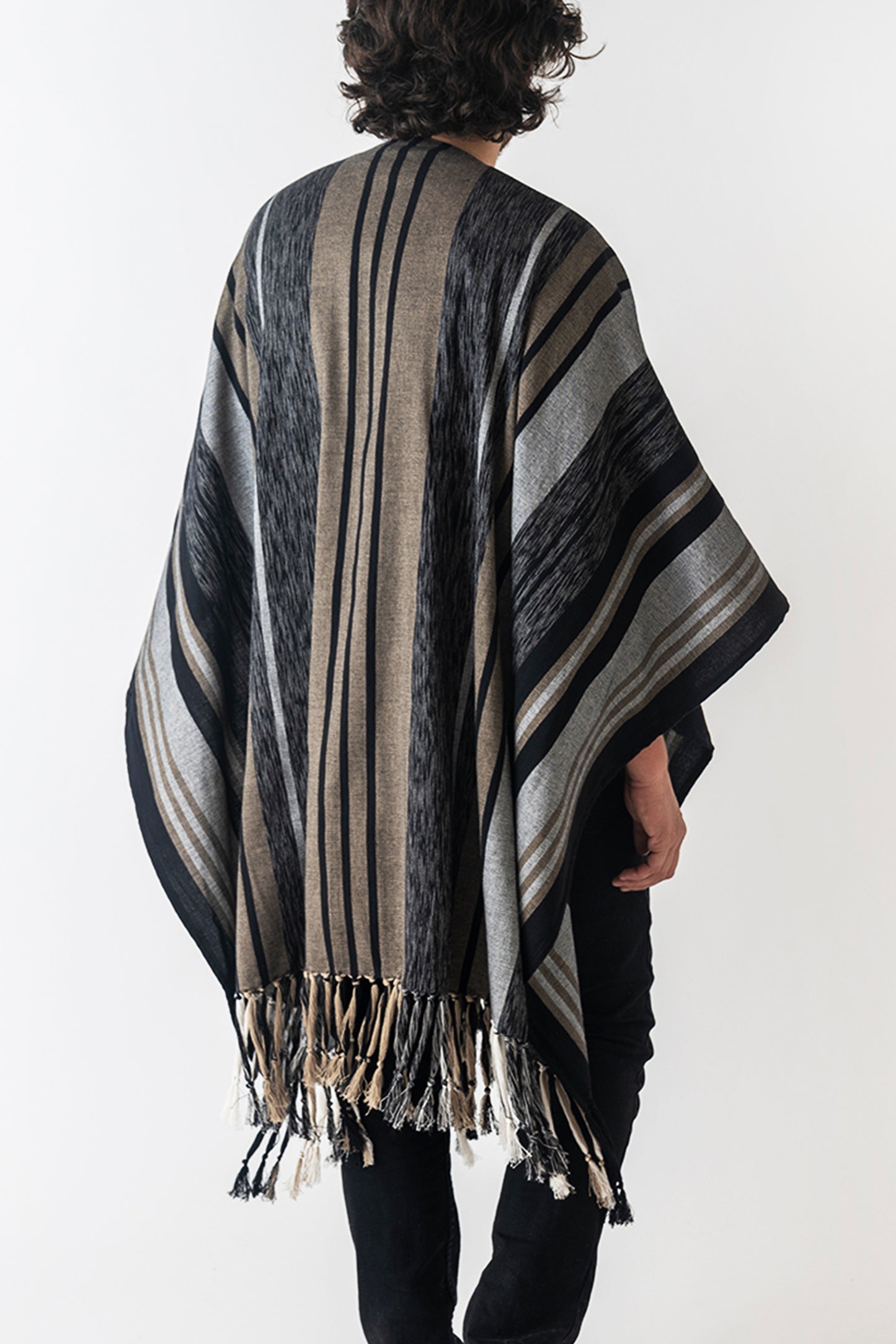 Candor Western - Open Poncho