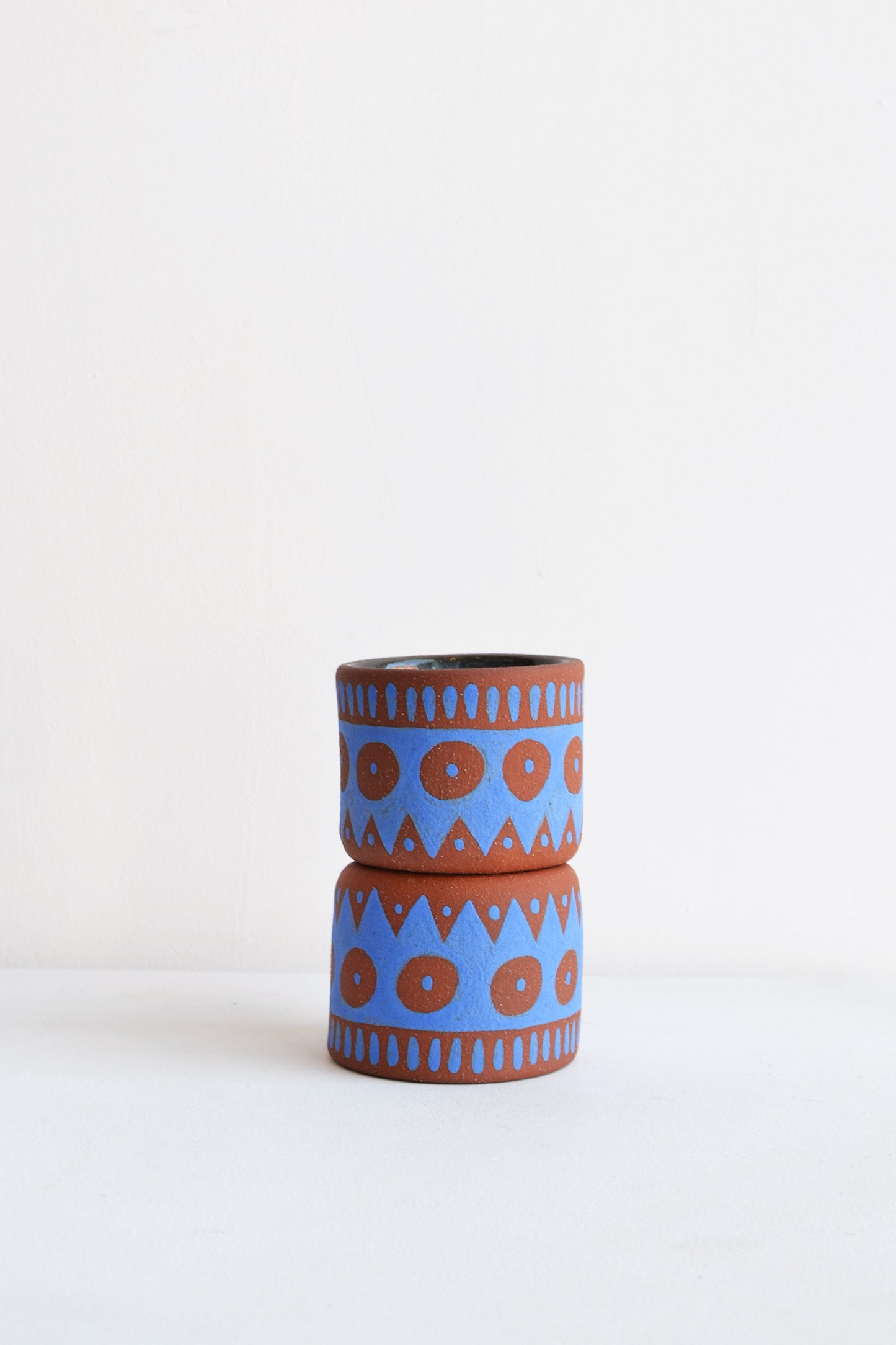Perro y Arena Vaso Corto 4oz - Set de 2