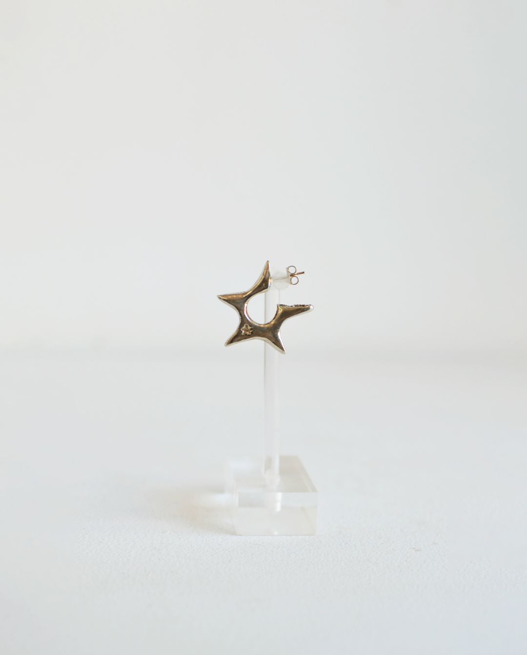 Spica Aretes Impares Estrella