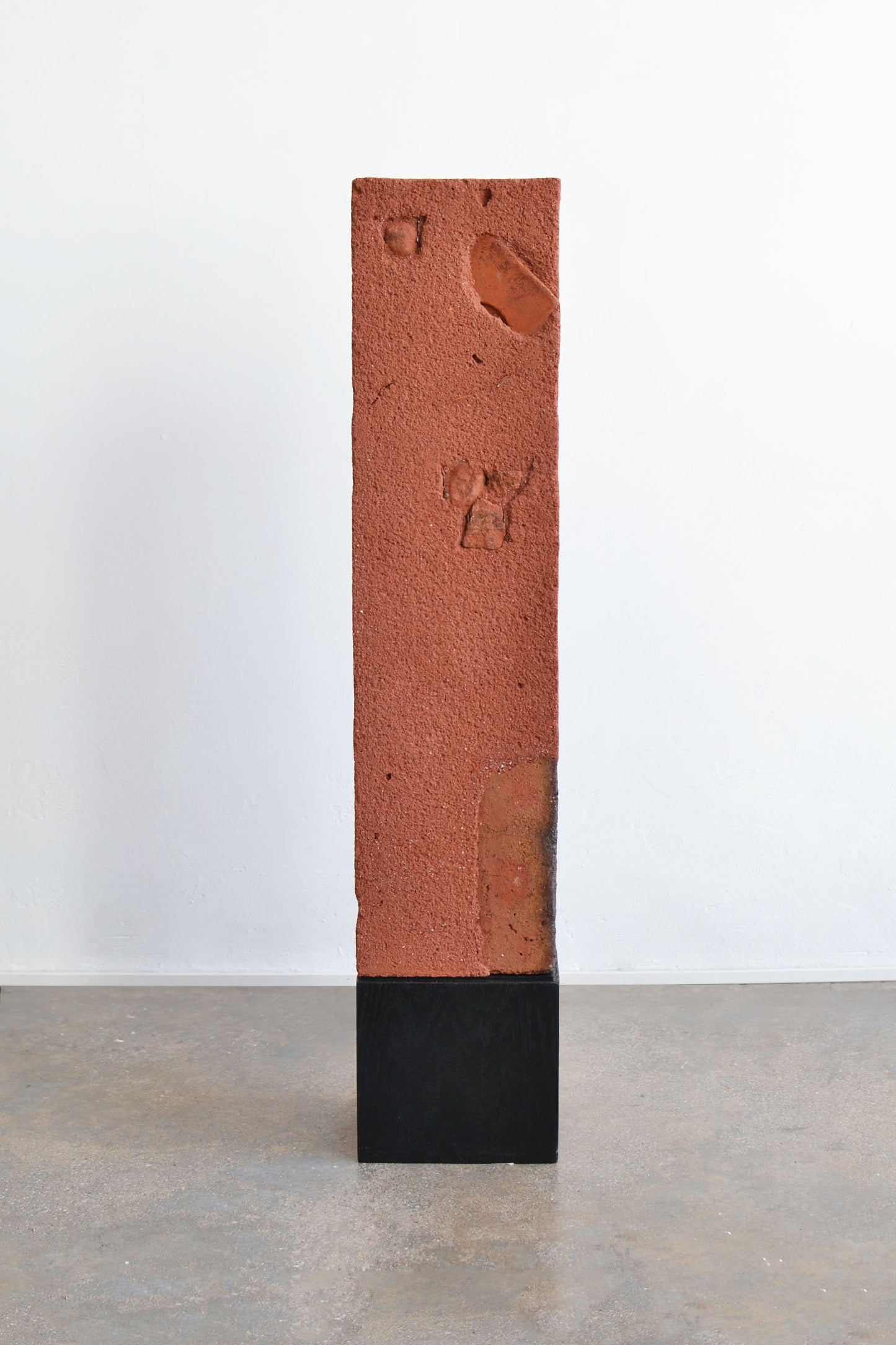 Laura Huerta + Gael Guerrero "Bodies of memory" Terracota earthen core