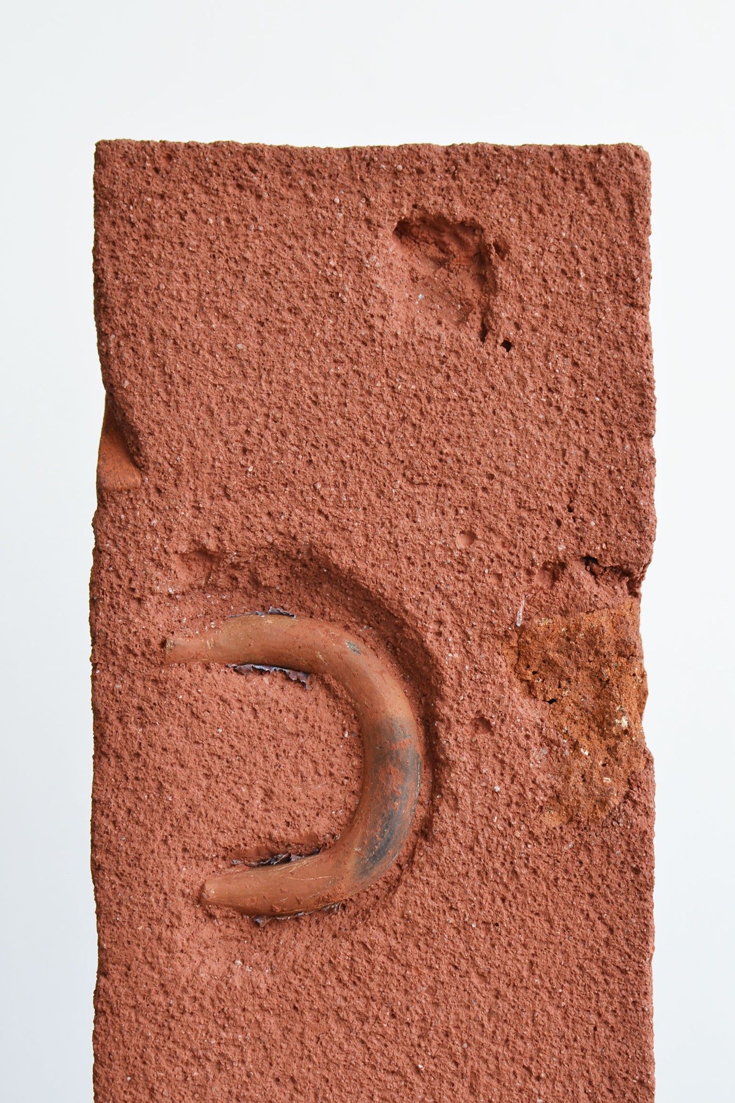Laura Huerta + Gael Guerrero "Bodies of memory" Terracota earthen core