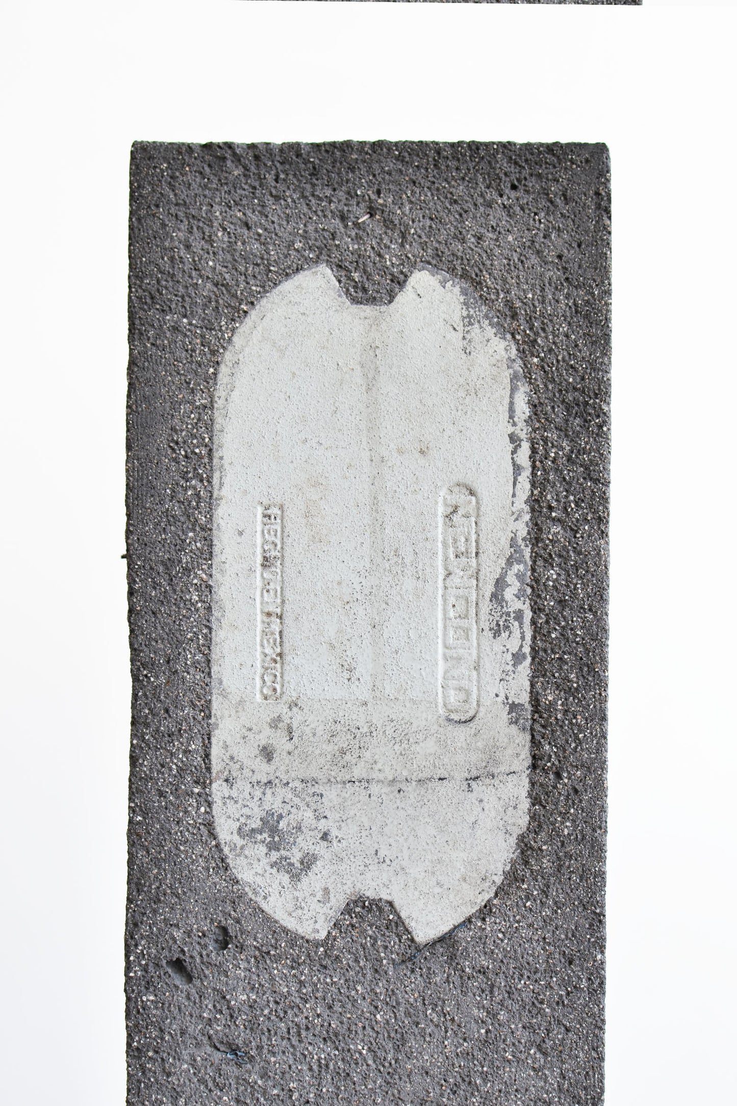 Laura Huerta + Gael Guerrero "Bodies of memory" Urban remains