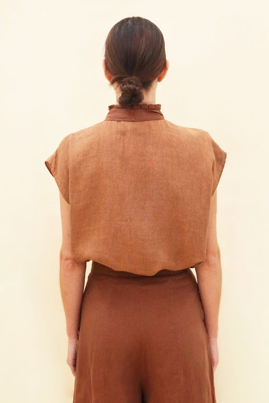 YAKAMPOT BLUSA CARDENAL BARRO BORDADO