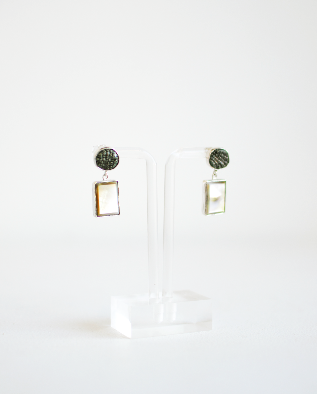 Mino Mino Aretes Concha