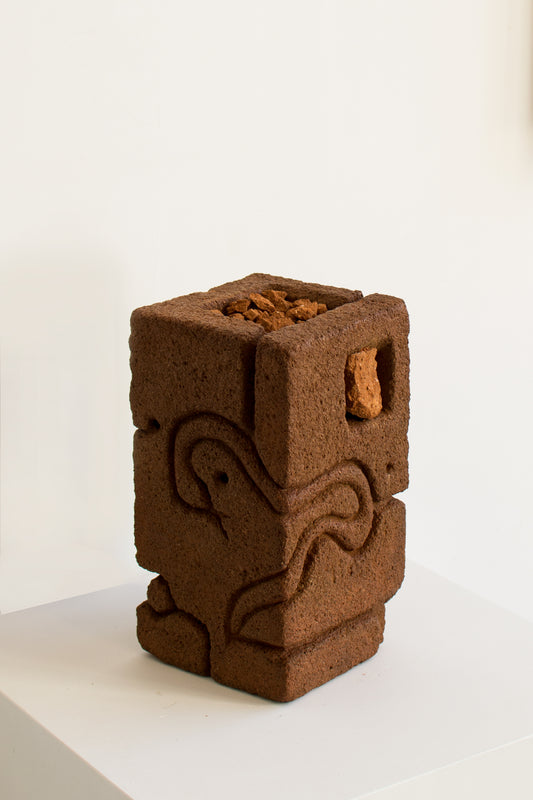 Laura Huerta La Guardiana del Barro