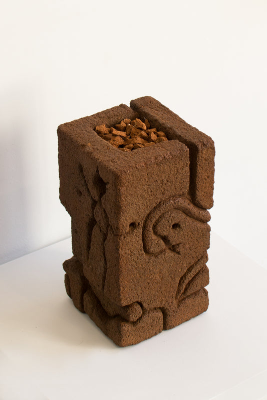 Laura Huerta La Guardiana del Barro