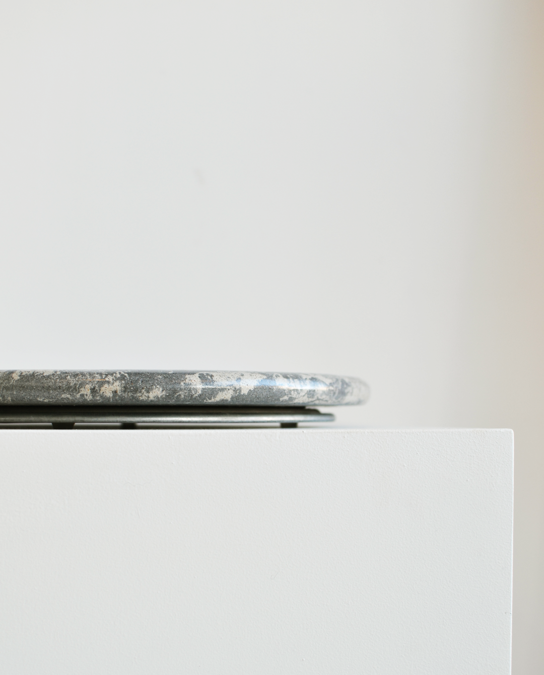 Perro y Arena Plato Giratorio - Lazy Coyote