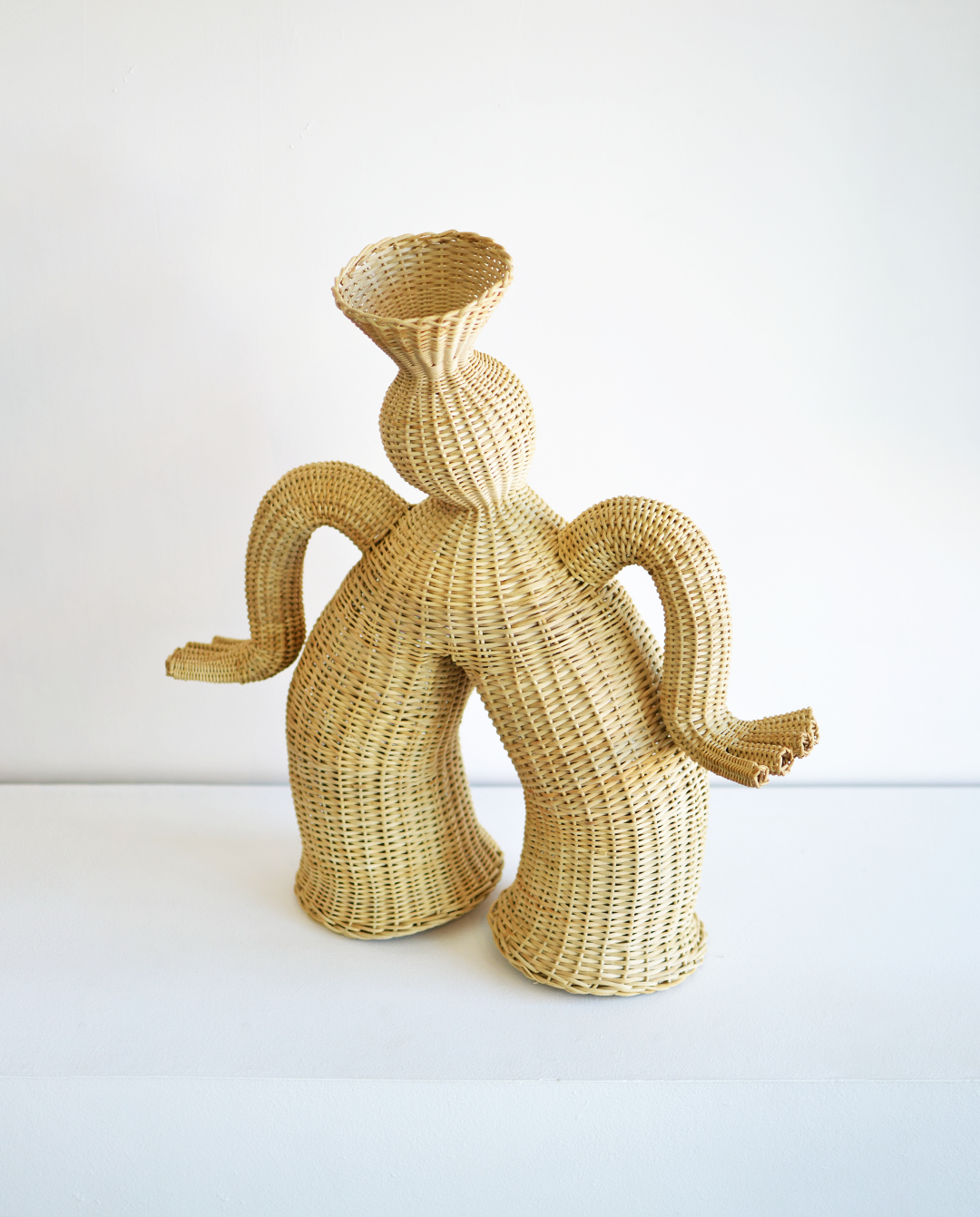 Lordag & Sondag Escultura Cahn Maák