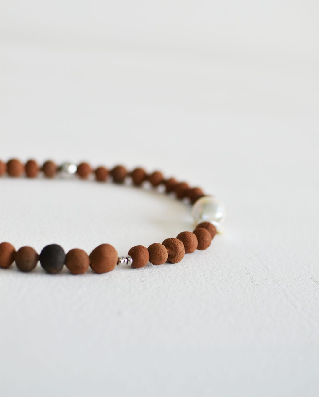 Sacred Scraps - Collar Raíces III