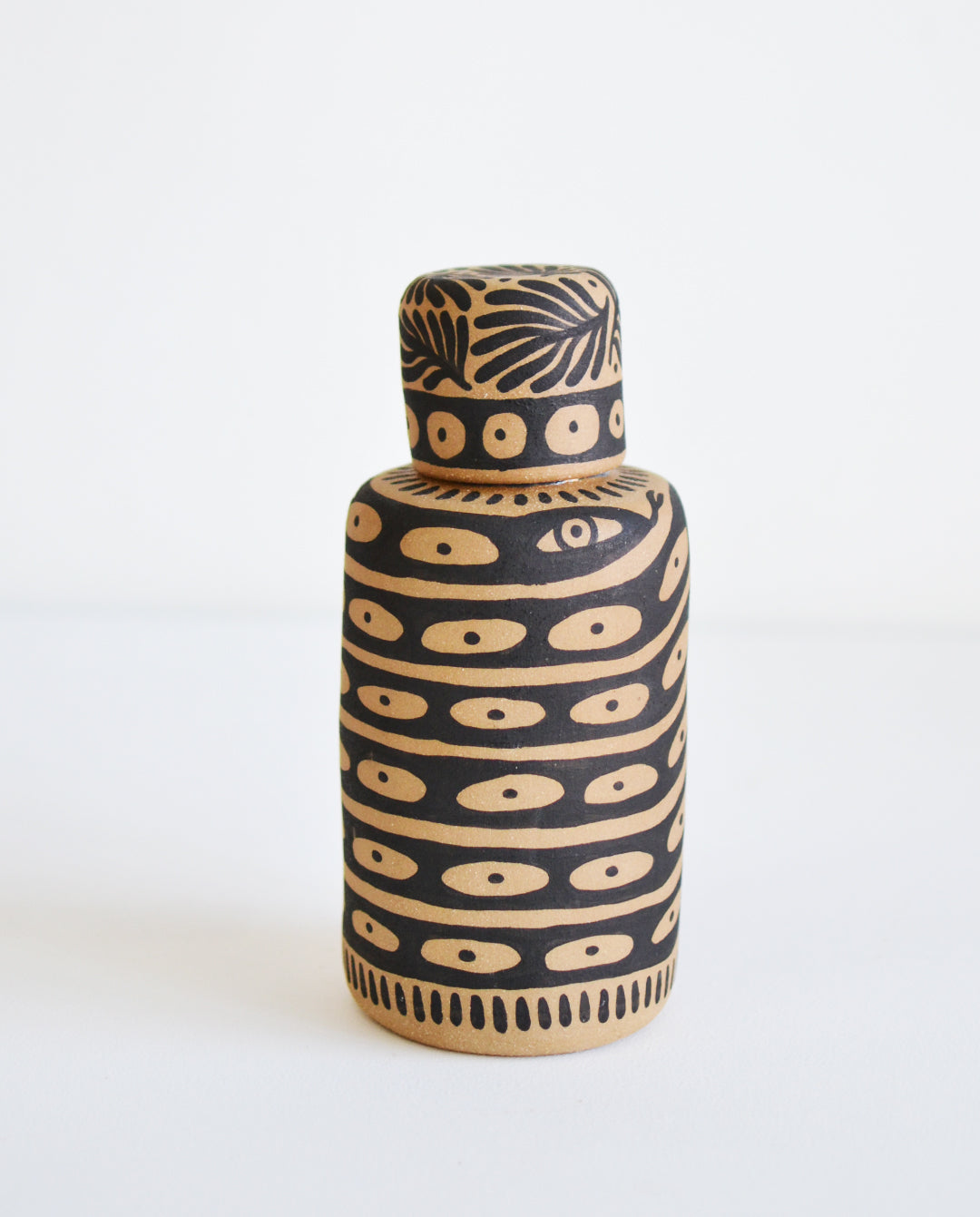 Perro y Arena - Mezcalero Jarrón