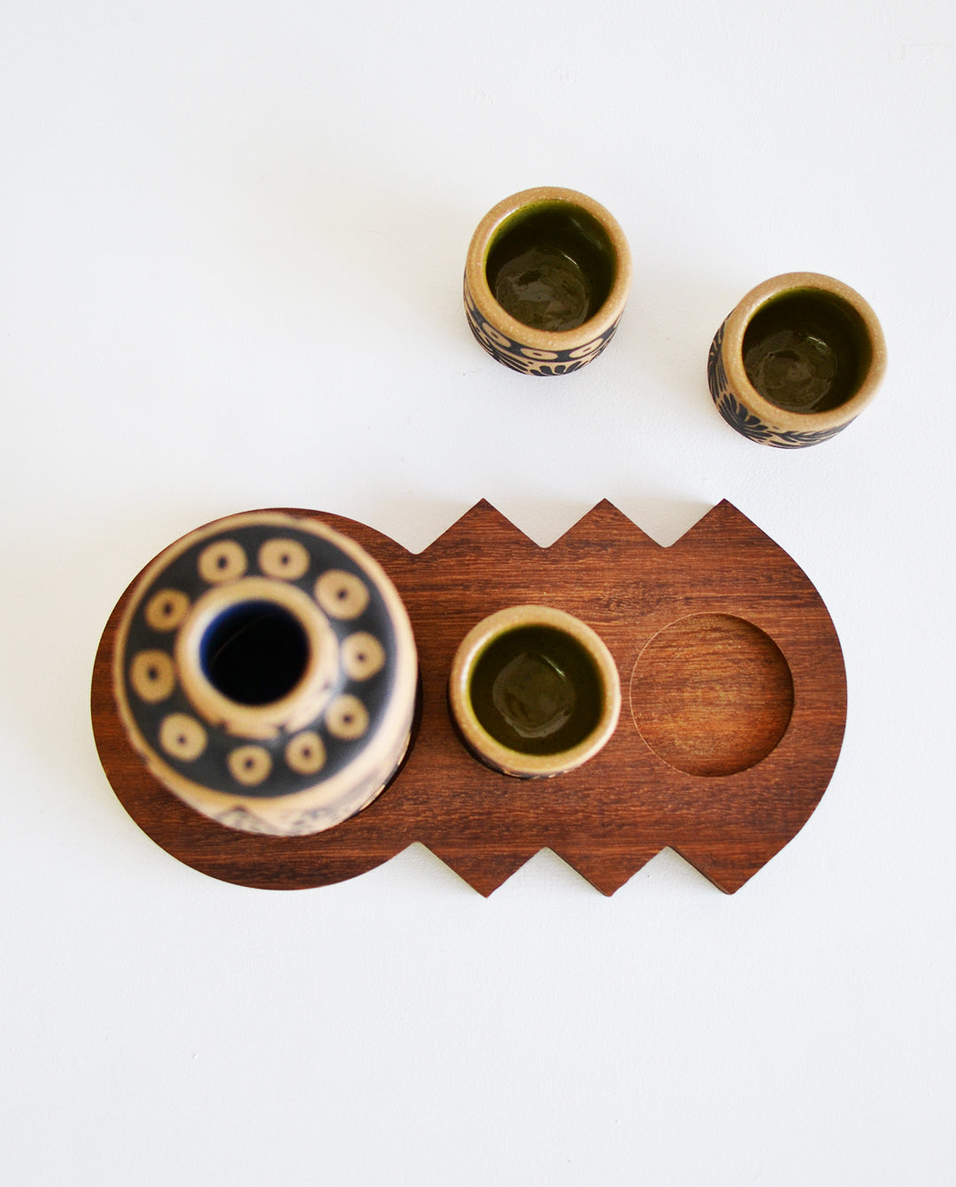 Perro y Arena - Set mezcalero con tabla cactus