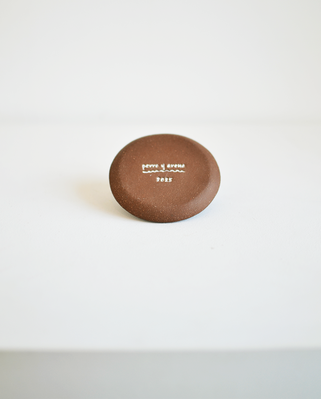 Perro y Arena Plato - Búho