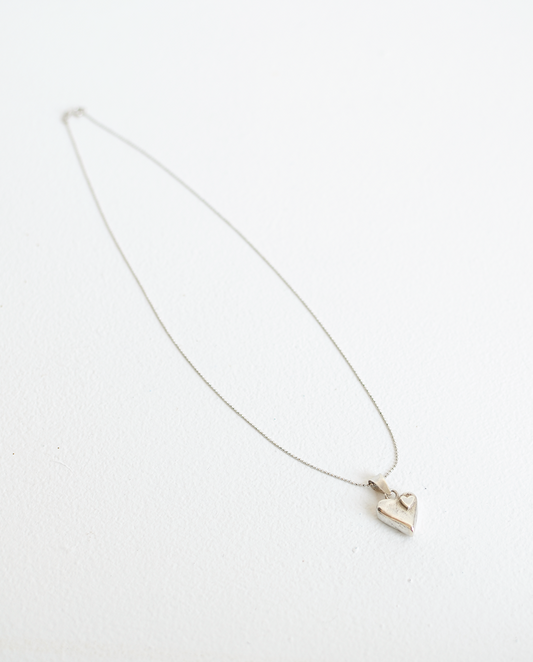 Spica Heart Necklace