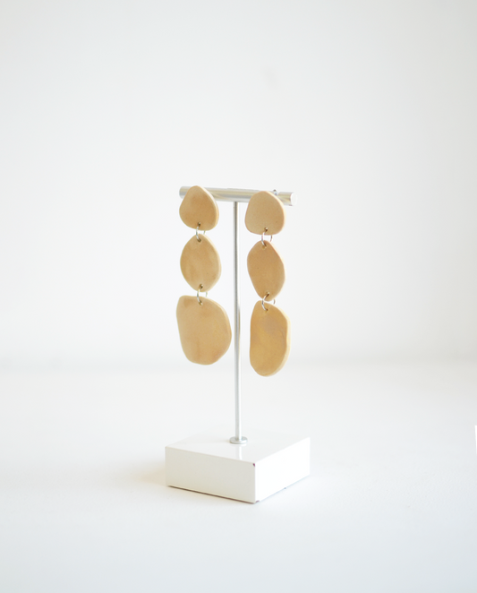 Wear Ceramics Stone Era Matte Aretes