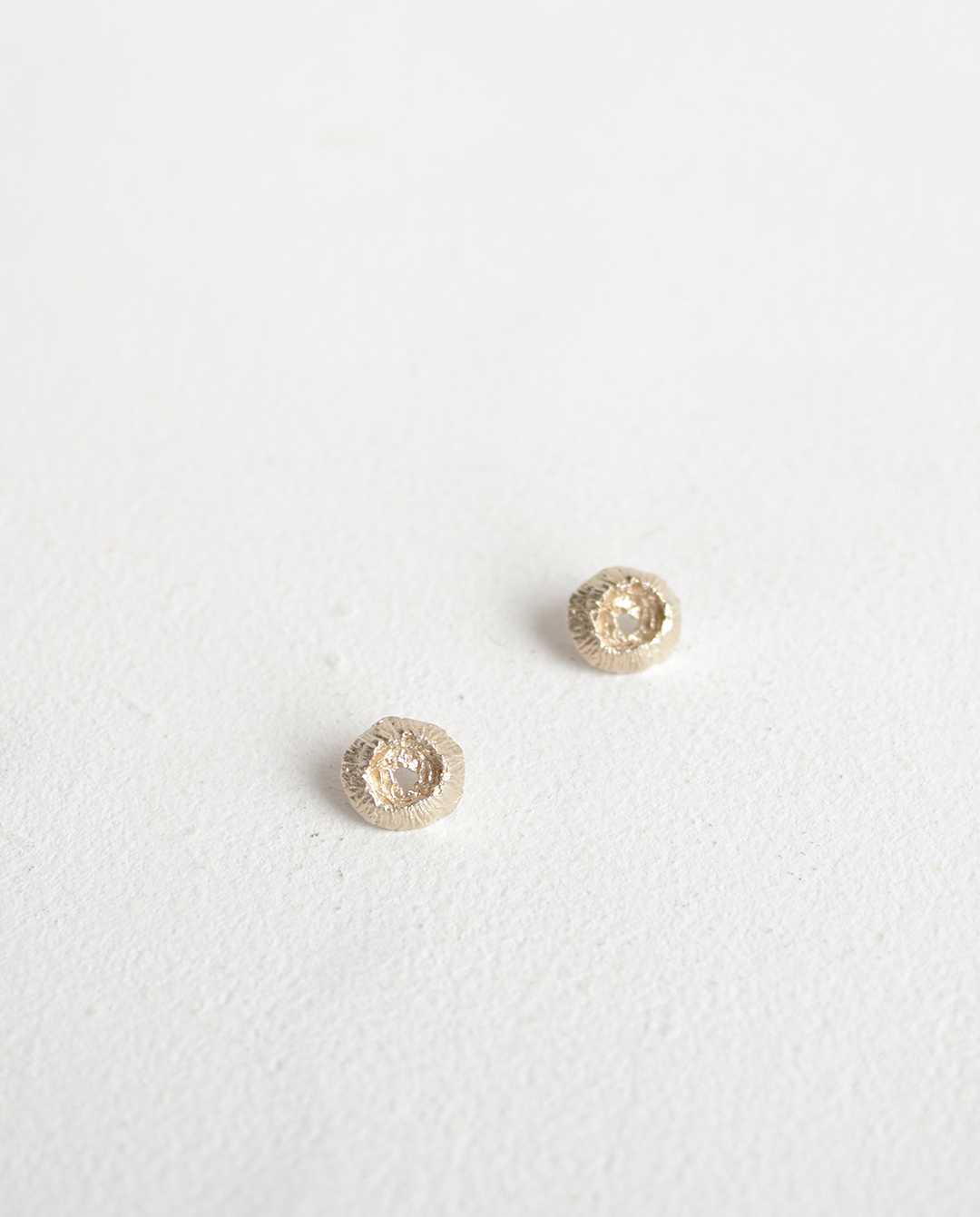 X Anagore Crater Earrings