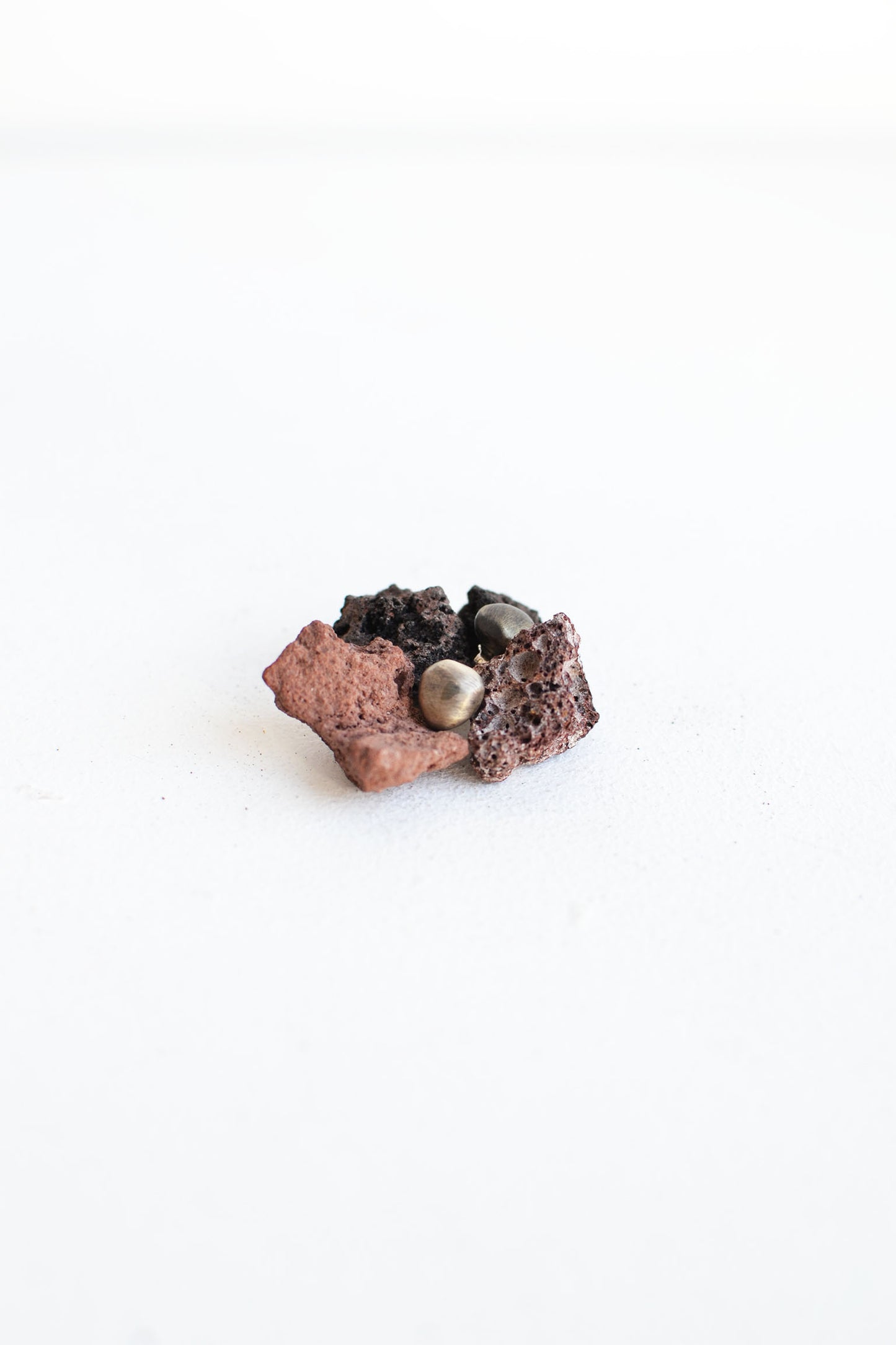 A Veces Hueso - Aretes piedra de río