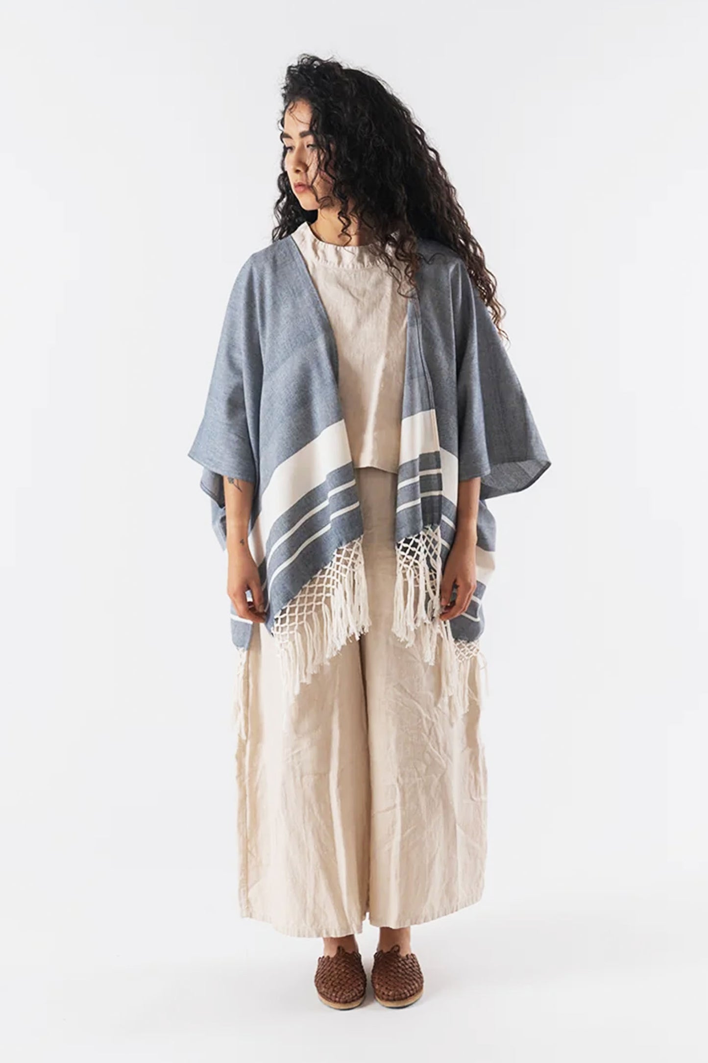 Candor Wind Flow - Open Poncho