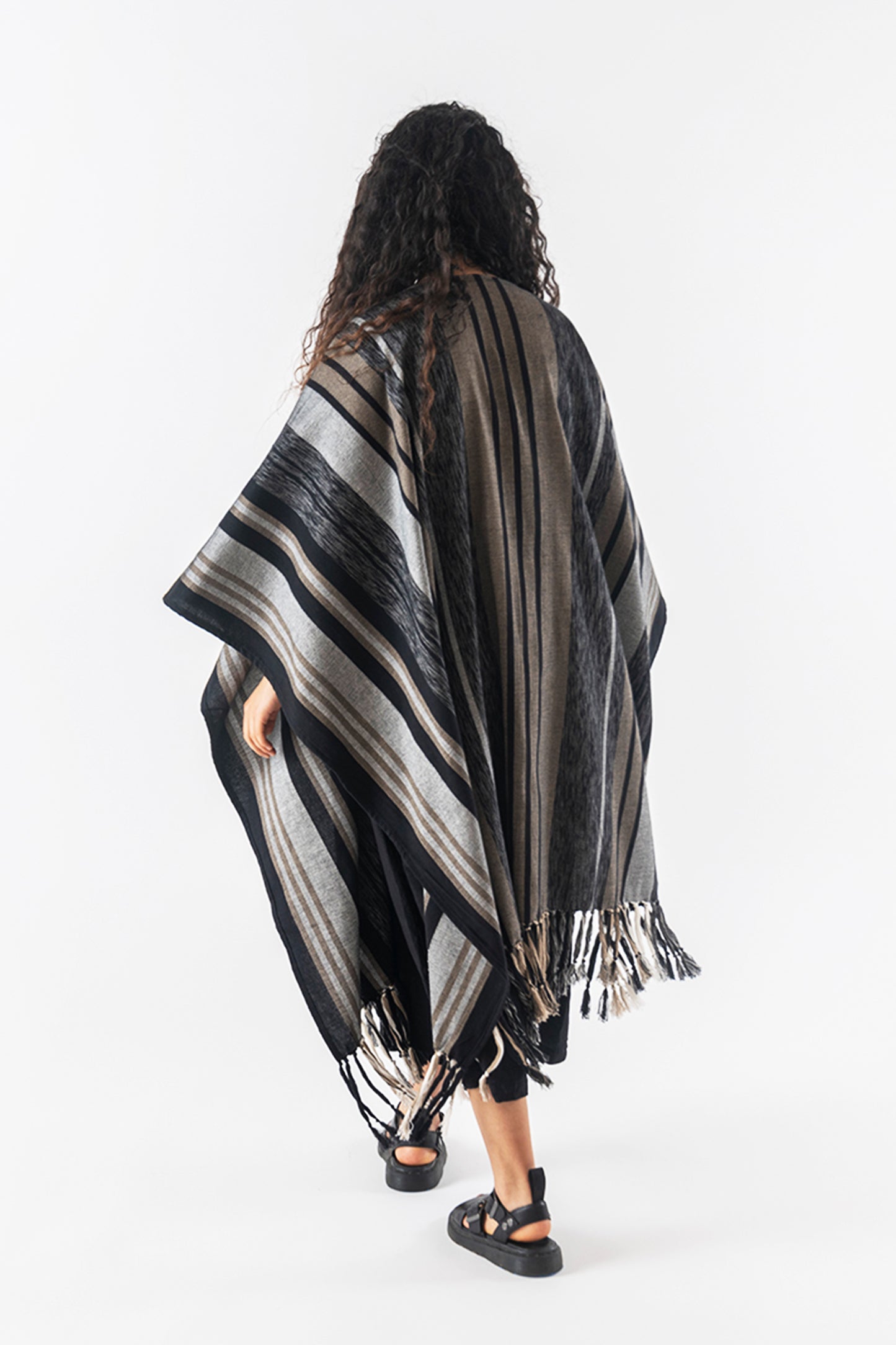Candor Western - Open Poncho